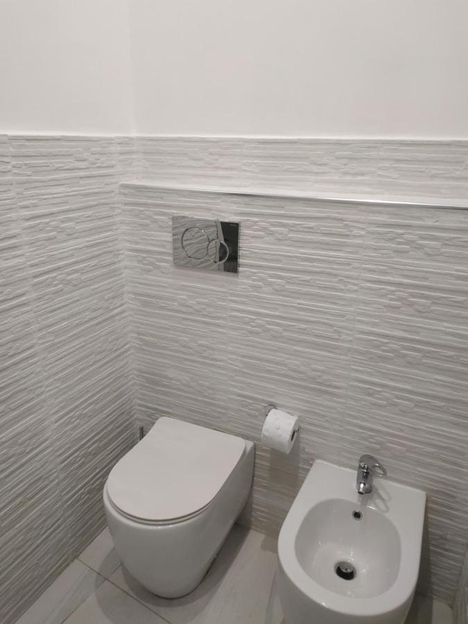Suite Sul Mare Giardini Naxos Exteriör bild